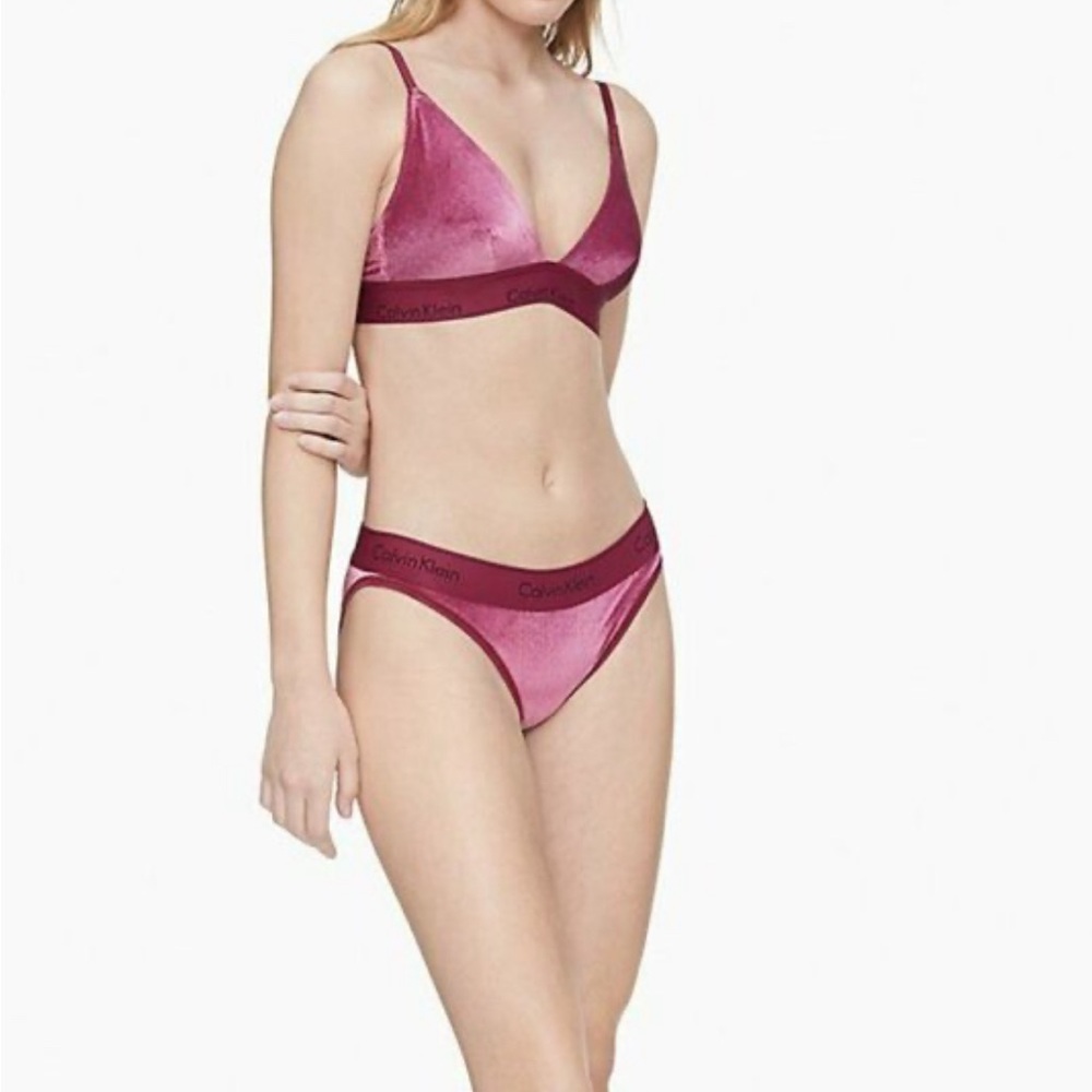 Calvin Klein Velvet Bra and Underwear Set